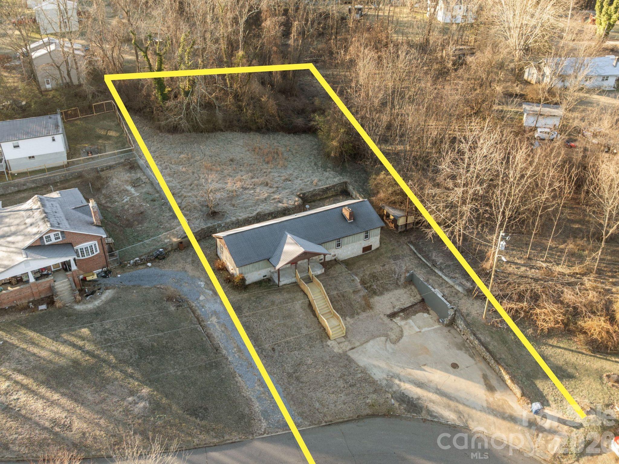 62 Mitchell Street Canton NC 28716