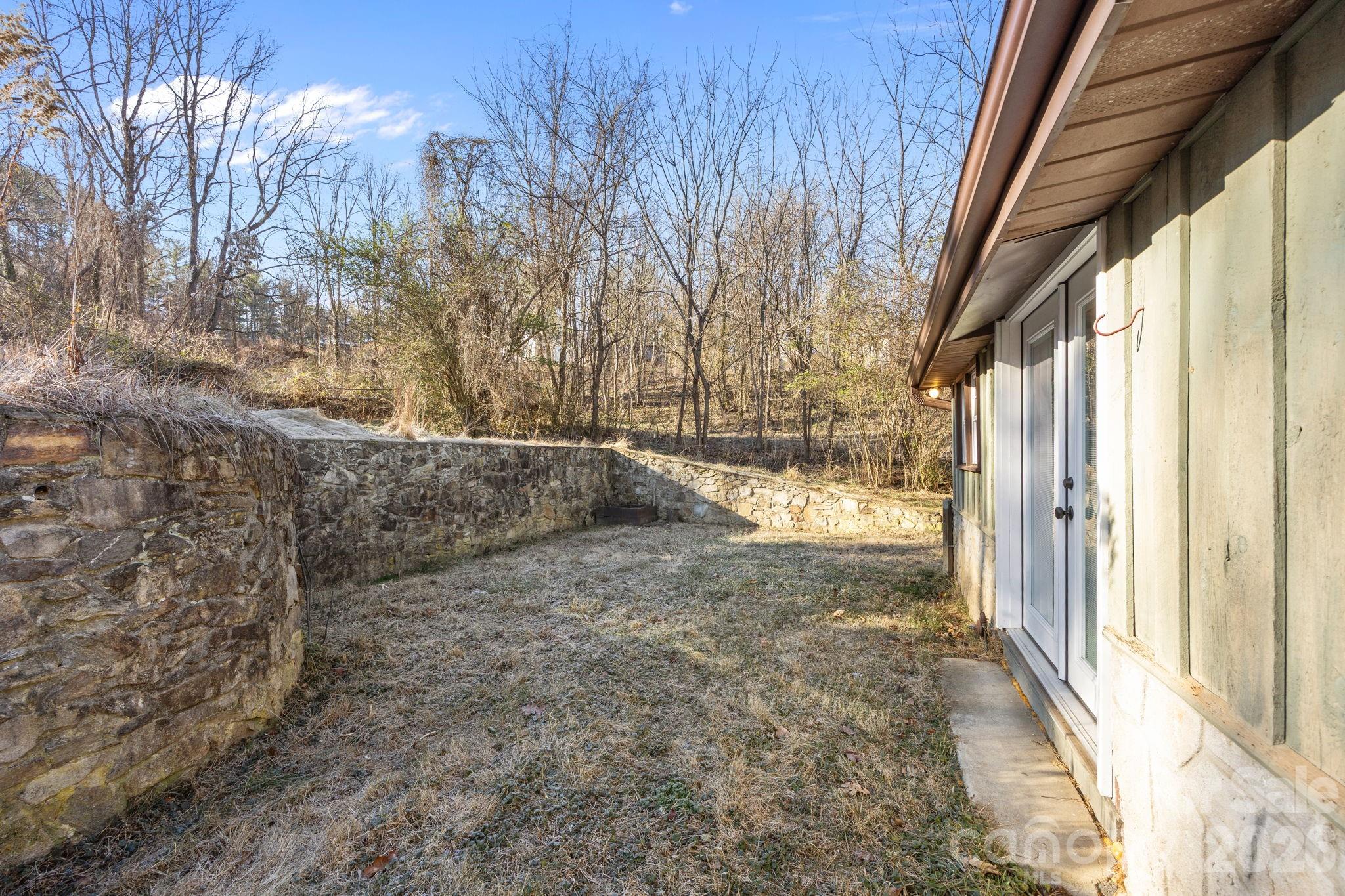 62 Mitchell Street Canton NC 28716