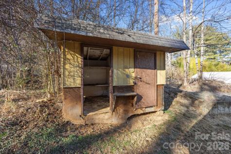 62 Mitchell Street Canton NC 28716