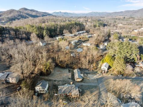 62 Mitchell Street Canton NC 28716