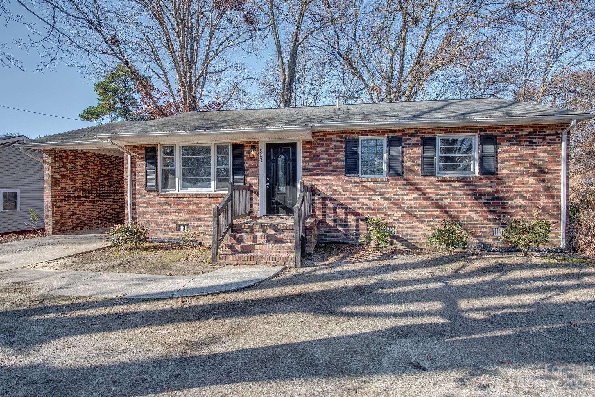 903 Laurel Lane Gastonia NC 28054