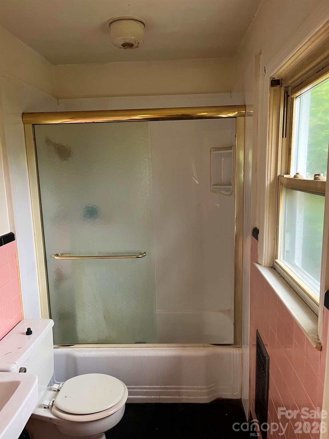 54 Sherwood Road Asheville NC 28803