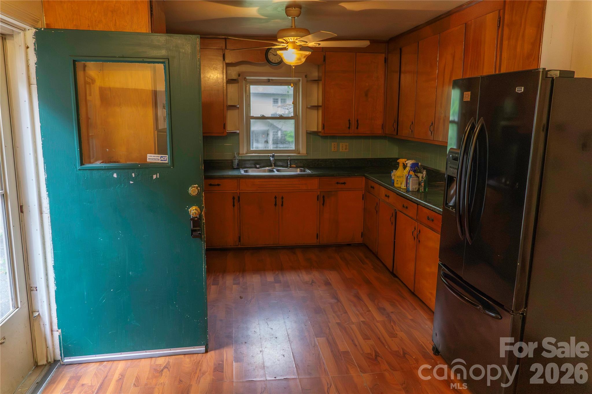 54 Sherwood Road Asheville NC 28803