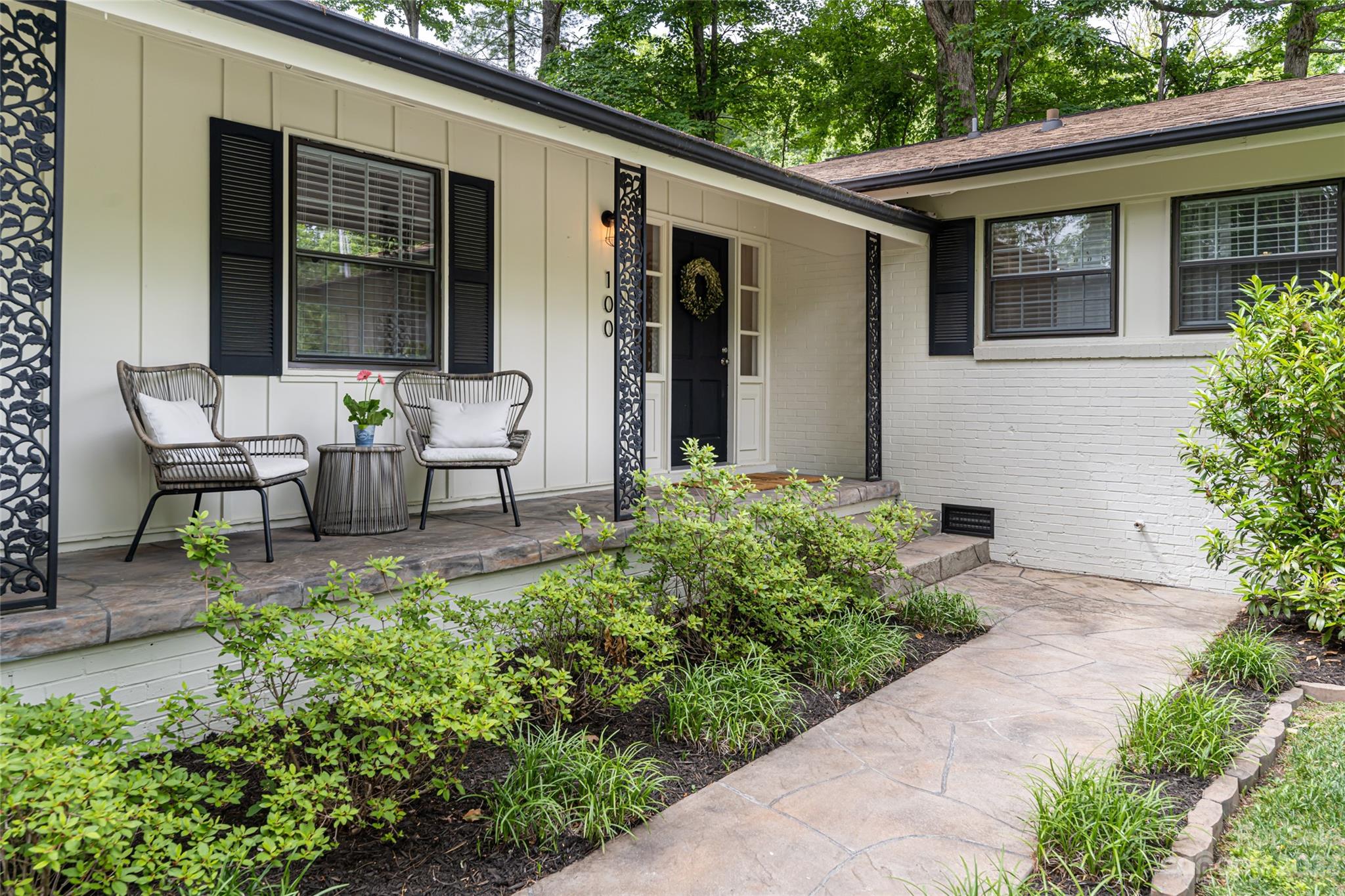 100 Oak Terrace Arden NC 28704
