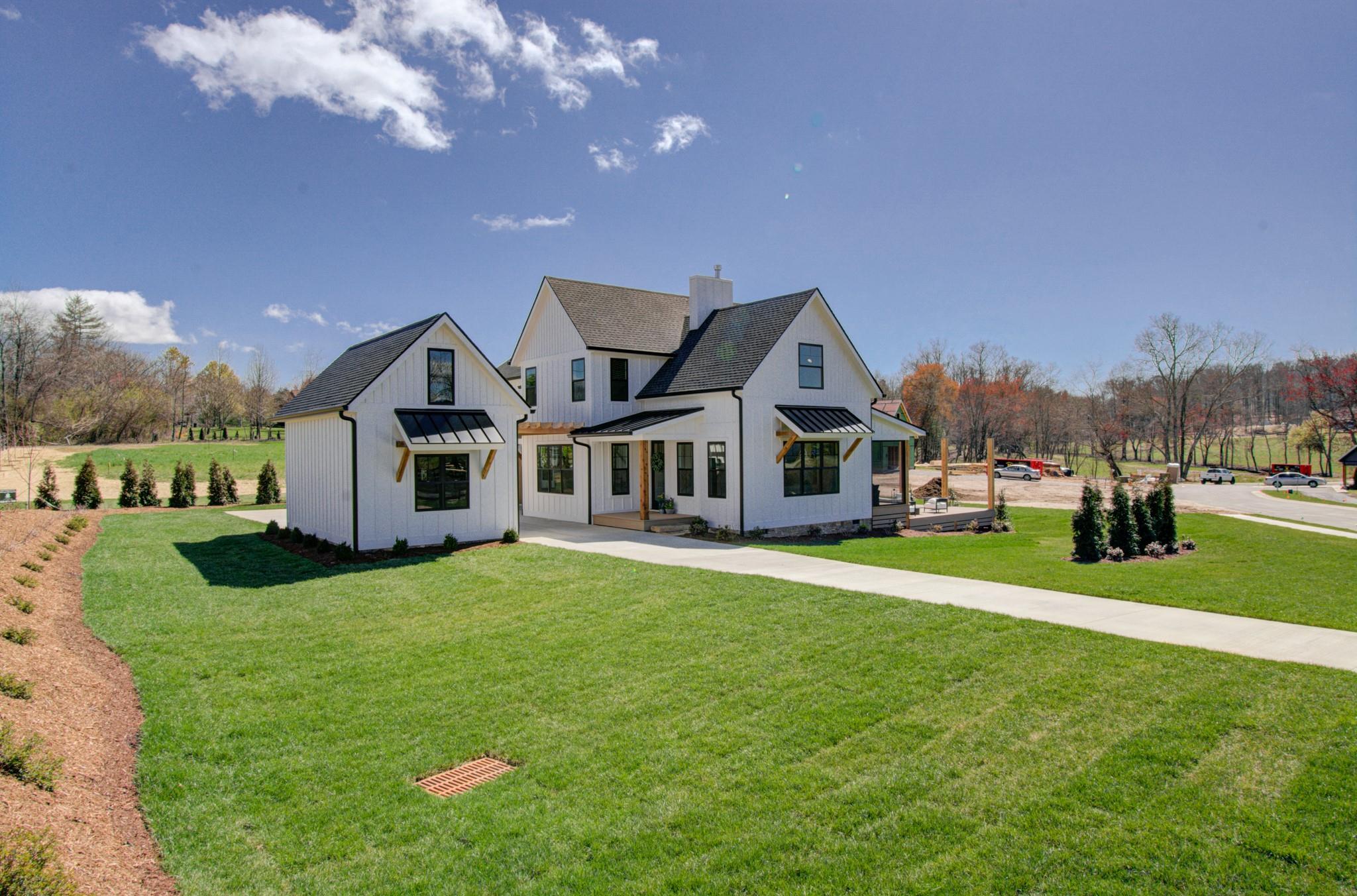 21 Mavrick Drive Mills River NC 28759