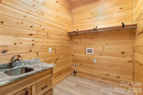 92 Cherahala Lane Bryson City NC 28713