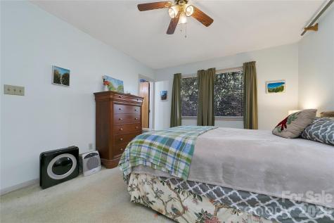 177 Walelu Court Brevard NC 28712