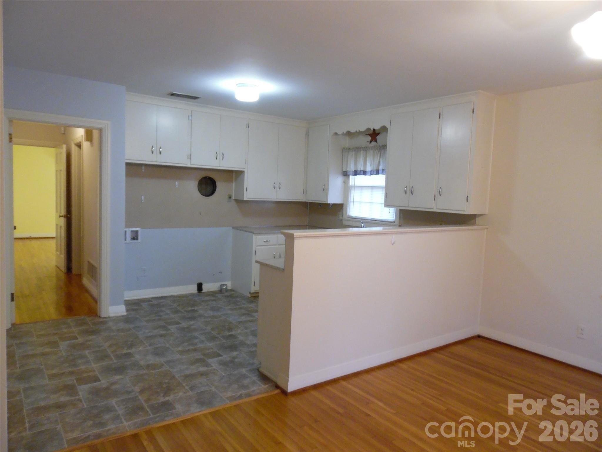 603 1st Avenue Place NE Conover NC 28613