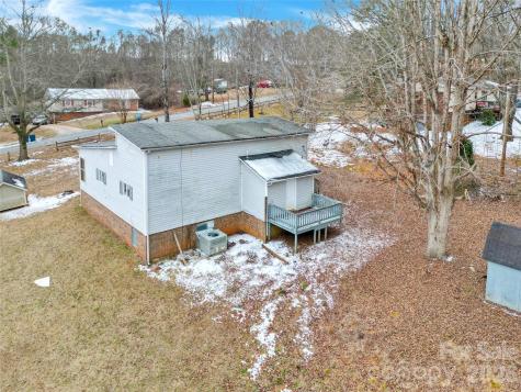 229 Riverhills Drive Forest City NC 28043