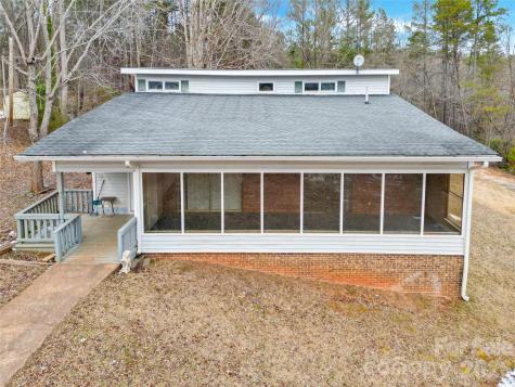 229 Riverhills Drive Forest City NC 28043