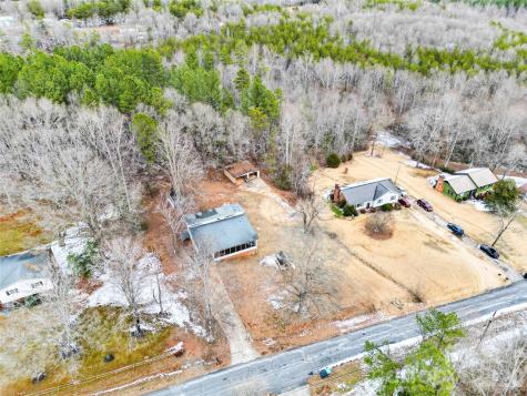 229 Riverhills Drive Forest City NC 28043