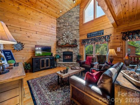 242 Panoramic Loop Maggie Valley NC 28751