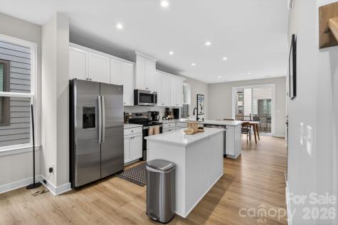 6019 Fonsac Lane Charlotte NC 28217