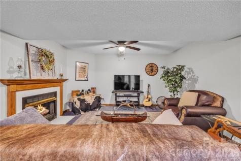 139 Alpine Drive Wilkesboro NC 28697