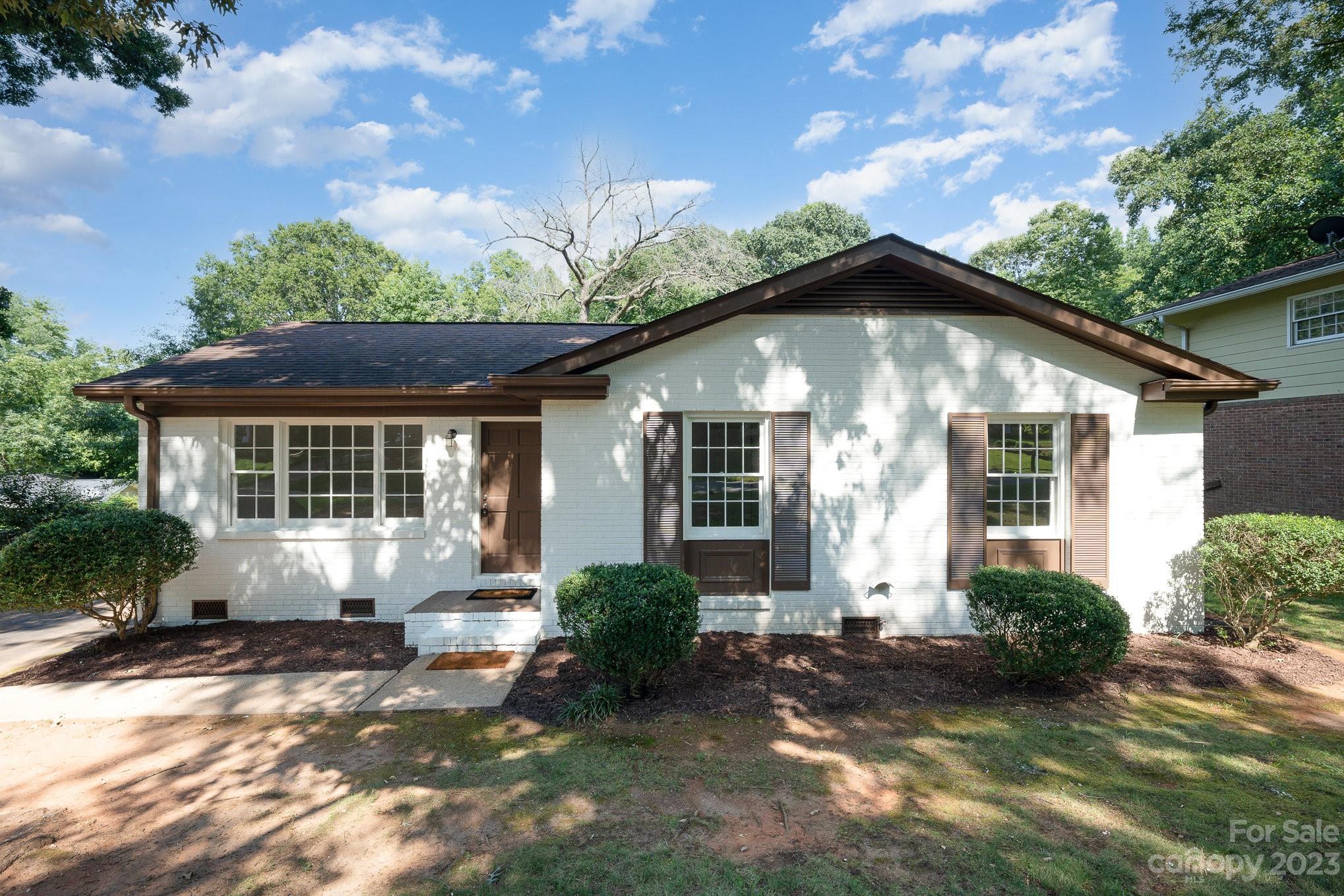 6528 Tomahawk Lane Charlotte NC 28214