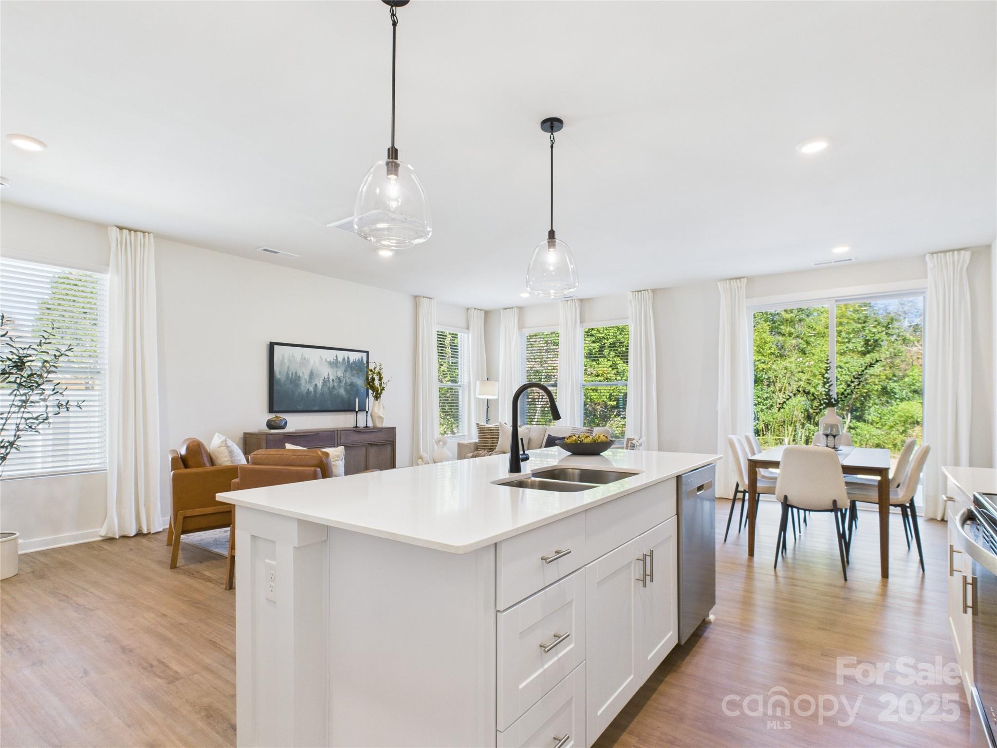 311 King Street E Kings Mountain NC 28086