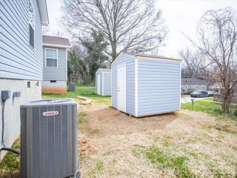540 Broadway Court Statesville NC 28677