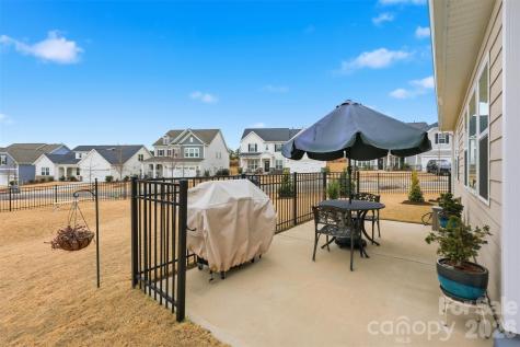 1157 Overlake Drive Belmont NC 28012