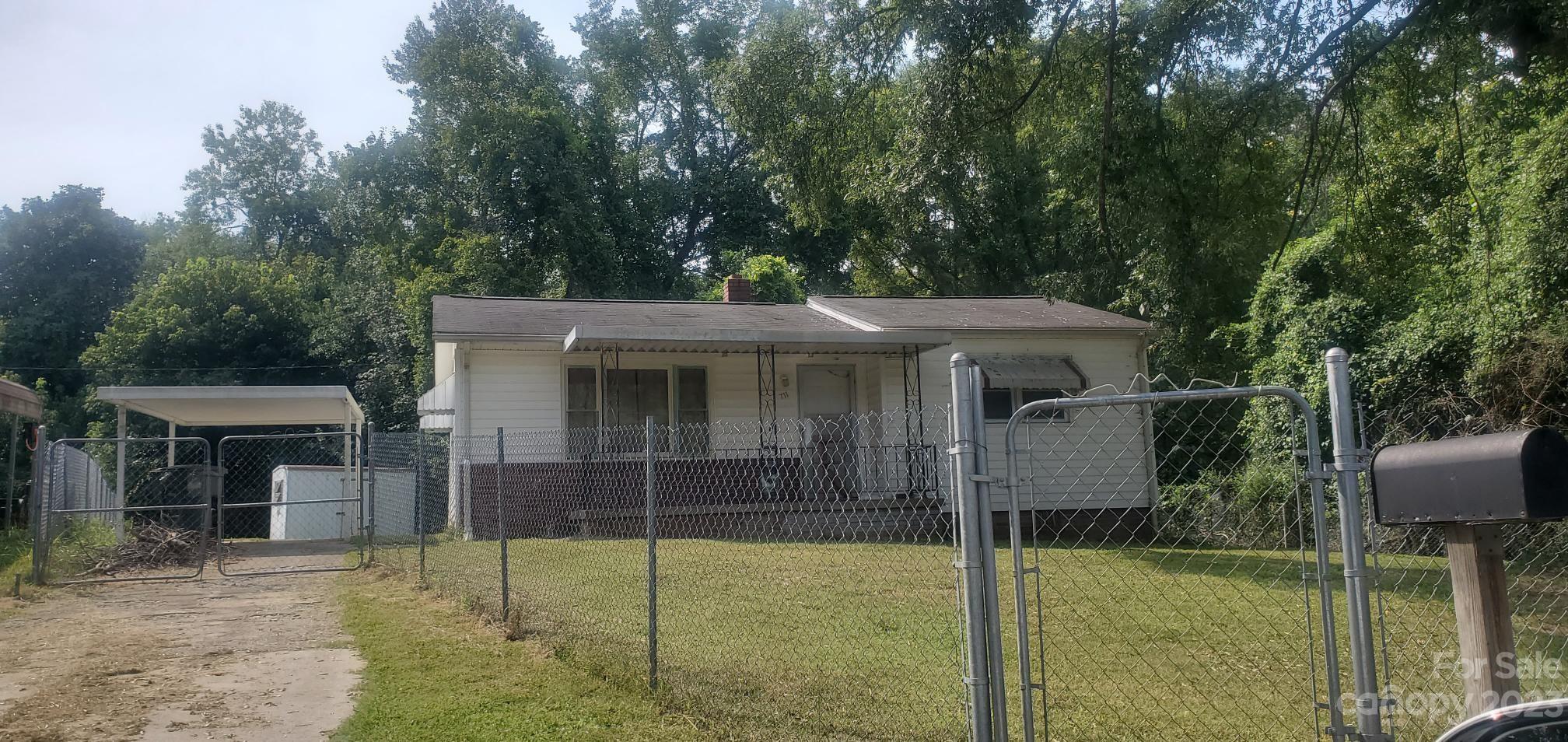 711 Apple Blossom Circle Gastonia NC 28052
