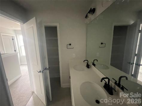 4009 Grommet Court Matthews NC 28105