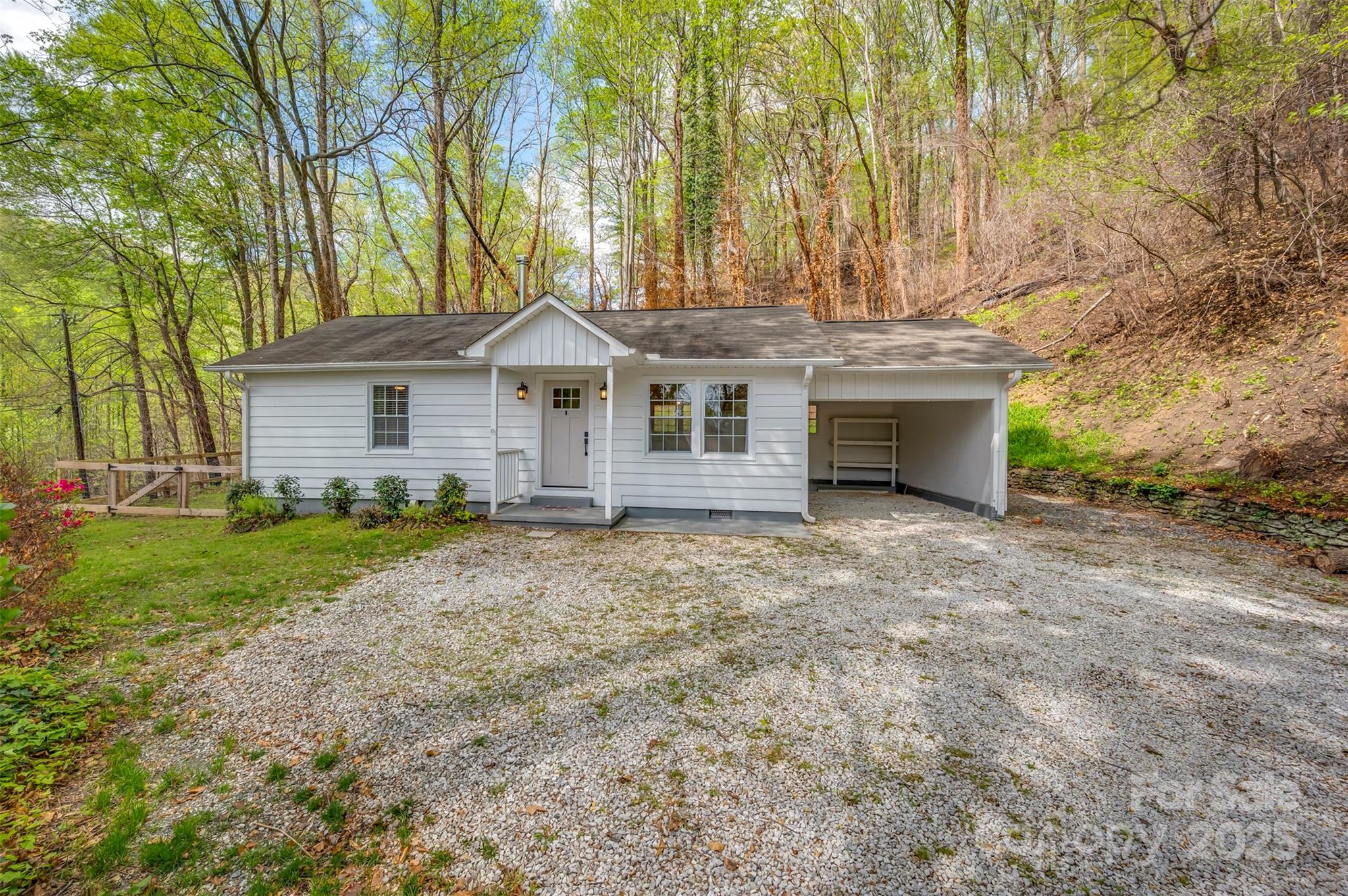 33 Valhalla Drive Tryon NC 28782