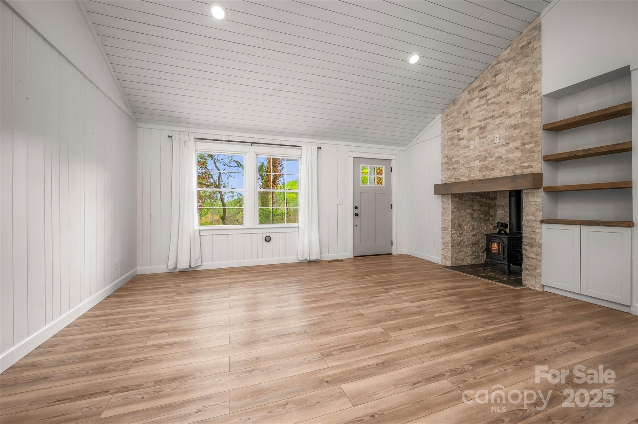 33 Valhalla Drive Tryon NC 28782