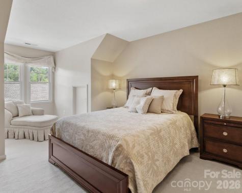 6 Creekside Way Asheville NC 28804