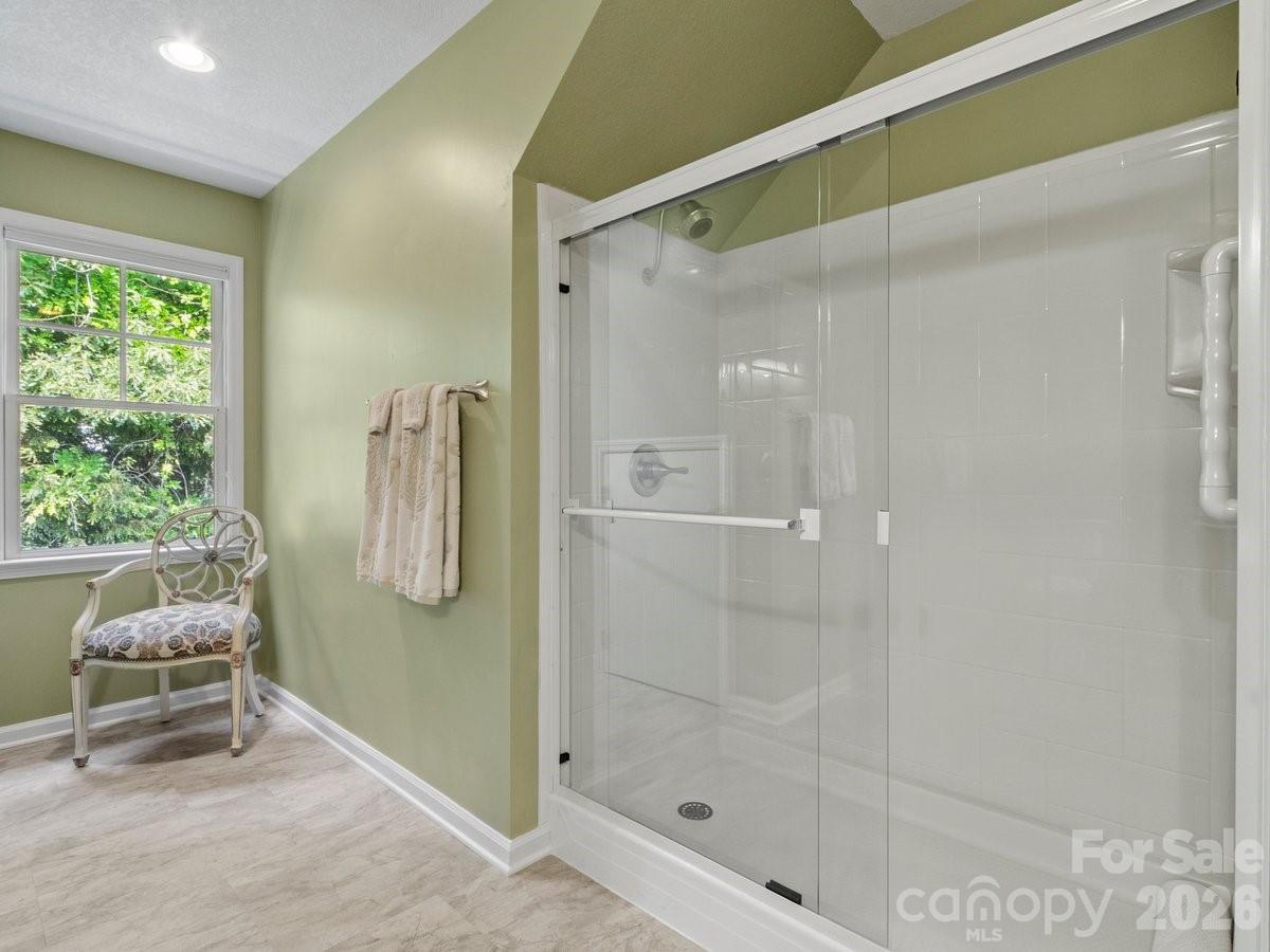 6 Creekside Way Asheville NC 28804