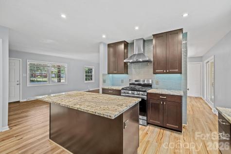 39 Grandview Road Asheville NC 28806