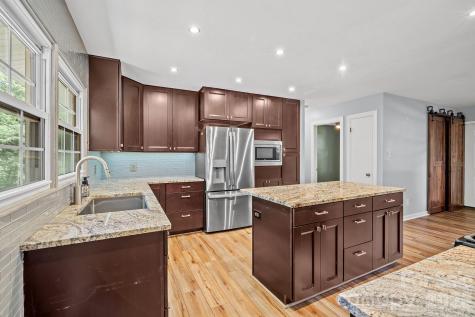 39 Grandview Road Asheville NC 28806