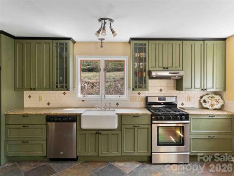 306 Southside Drive Chimney Rock NC 28720