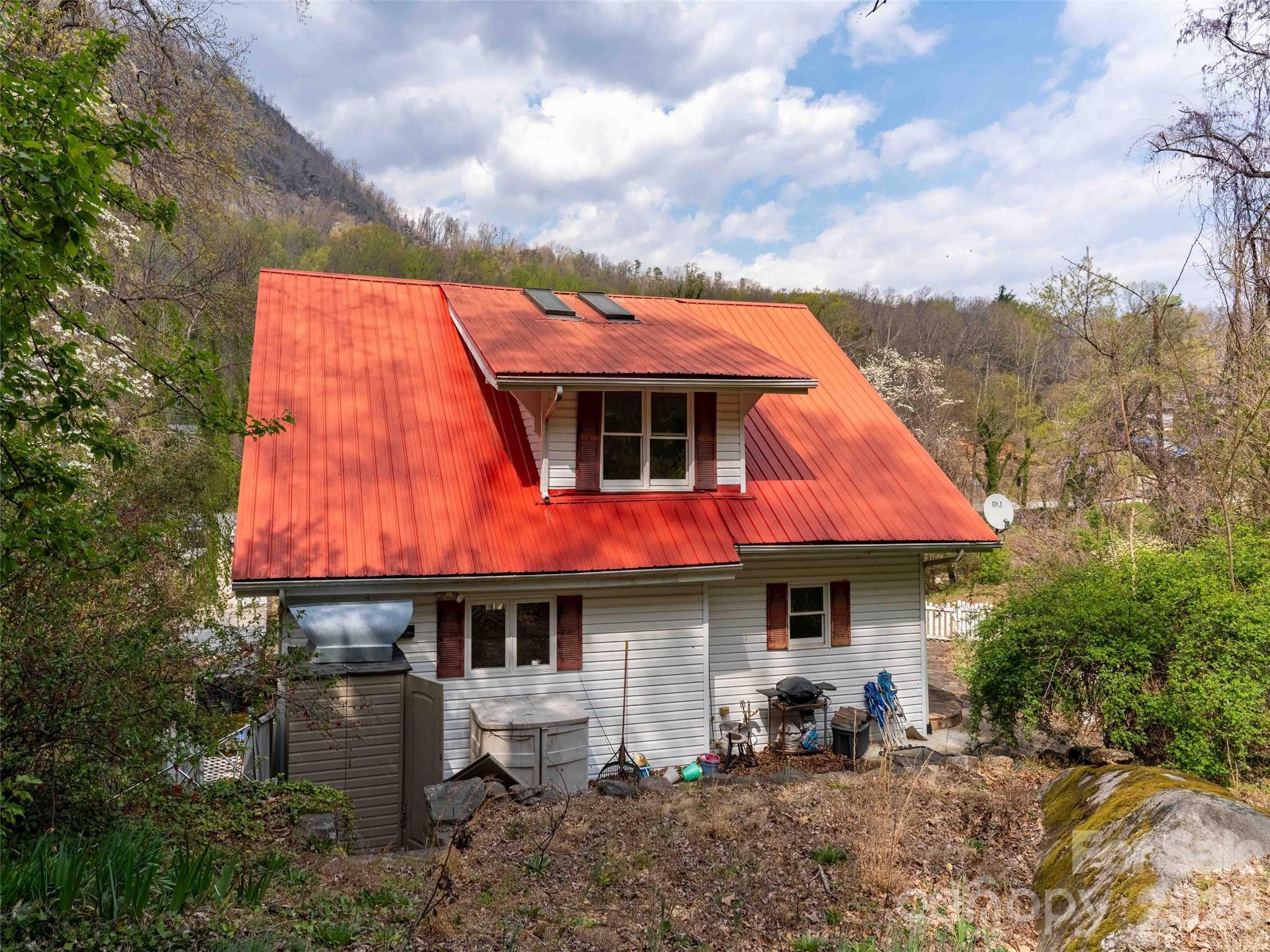306 Southside Drive Chimney Rock NC 28720