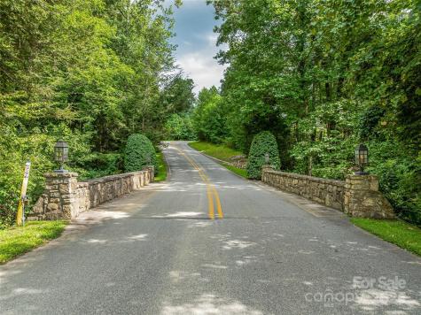 644 Walnut Valley Parkway Arden NC 28704