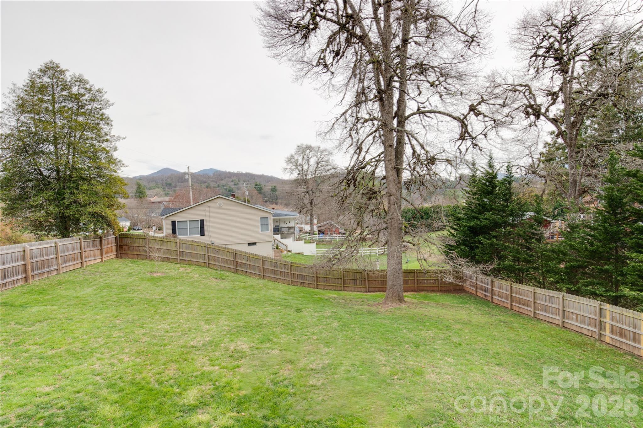 107 Shepard Way Burnsville NC 28714