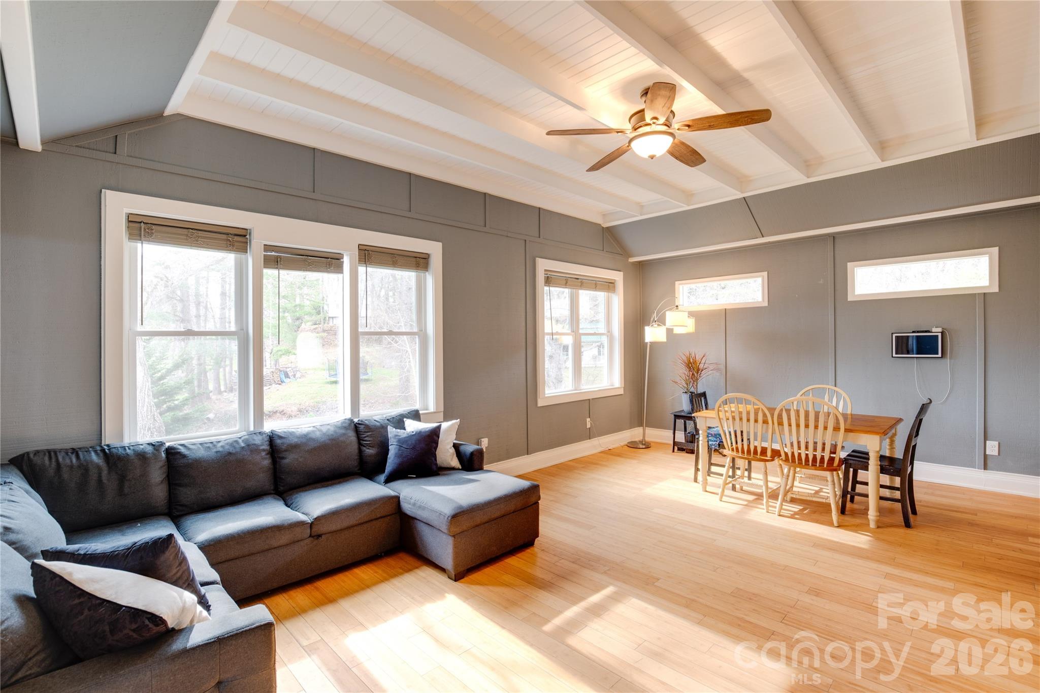 107 Shepard Way Burnsville NC 28714