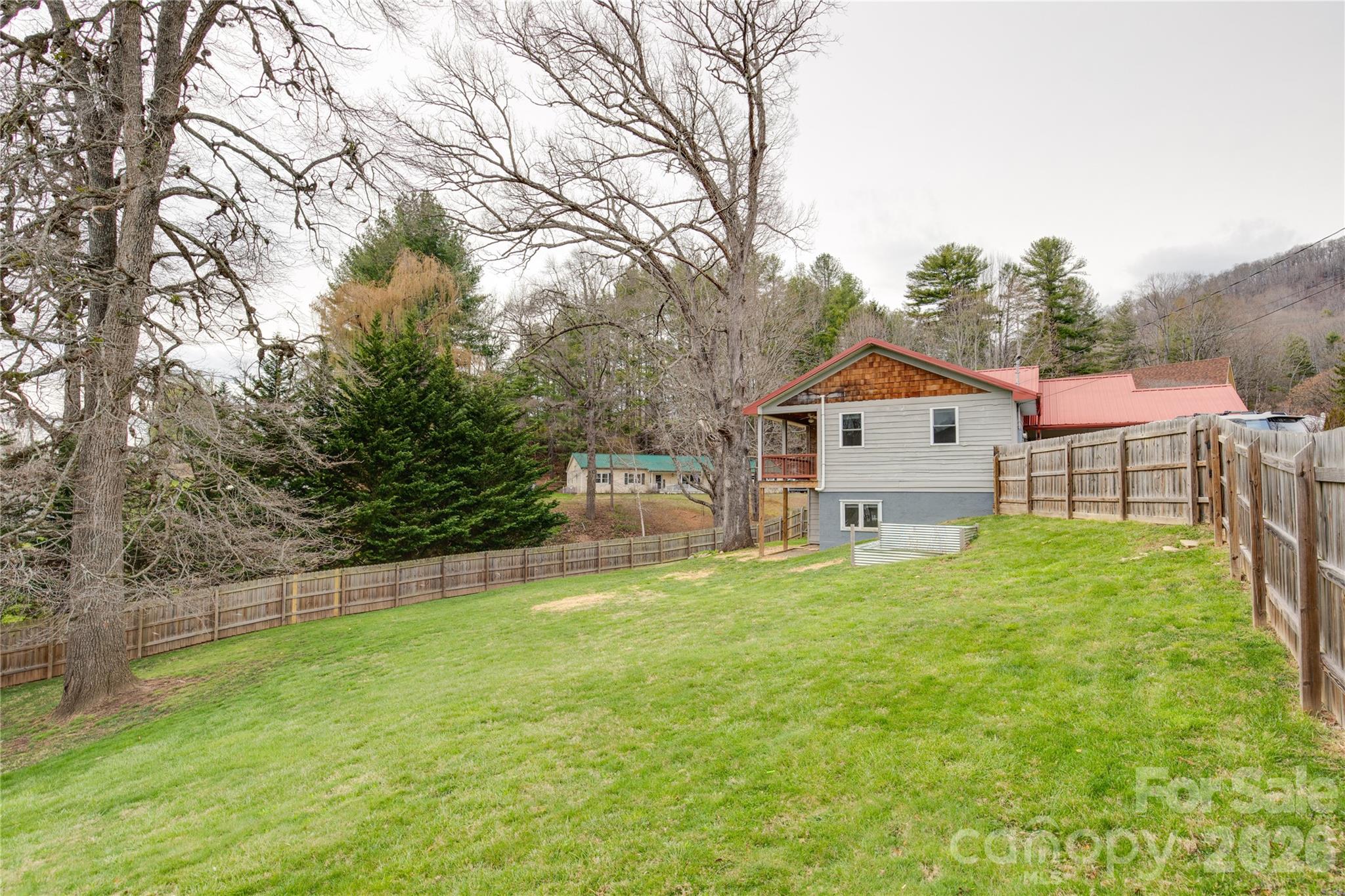 107 Shepard Way Burnsville NC 28714