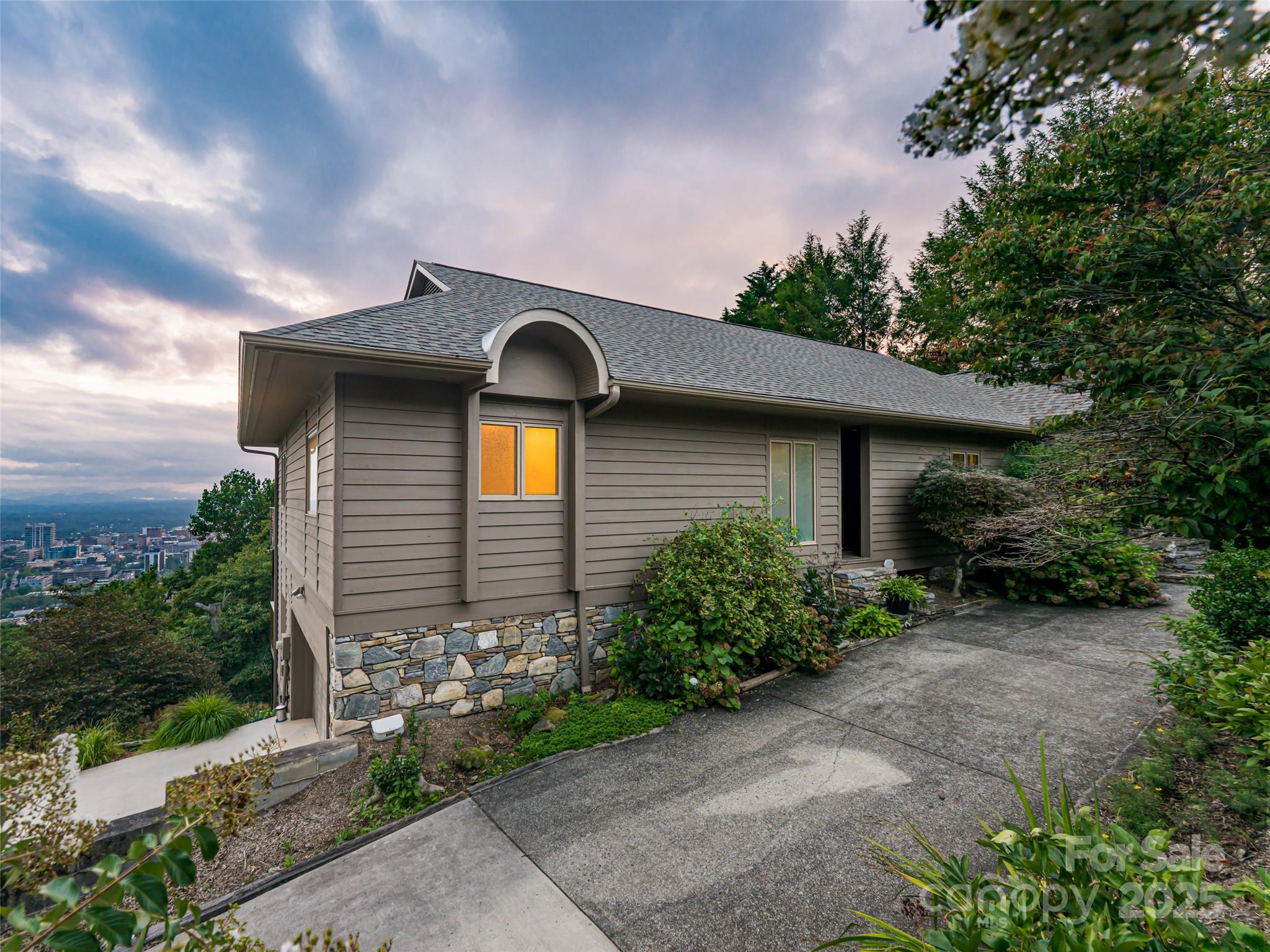 1 Sunset View Asheville NC 28804