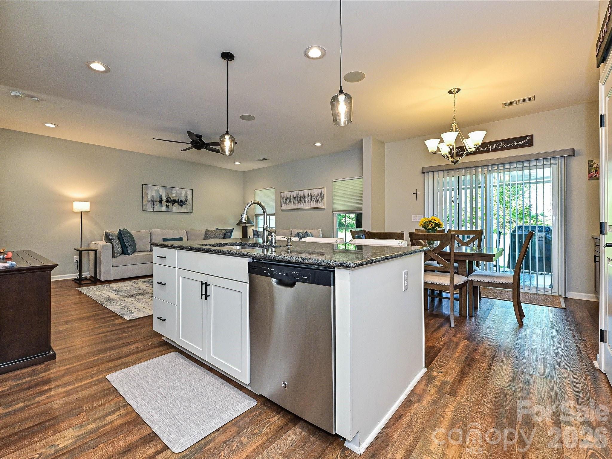 7142 Mariners Village Drive Denver NC 28037