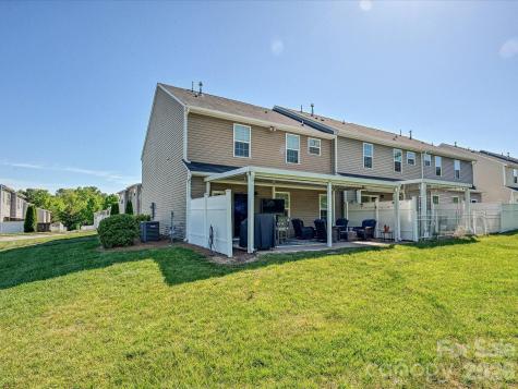 7142 Mariners Village Drive Denver NC 28037