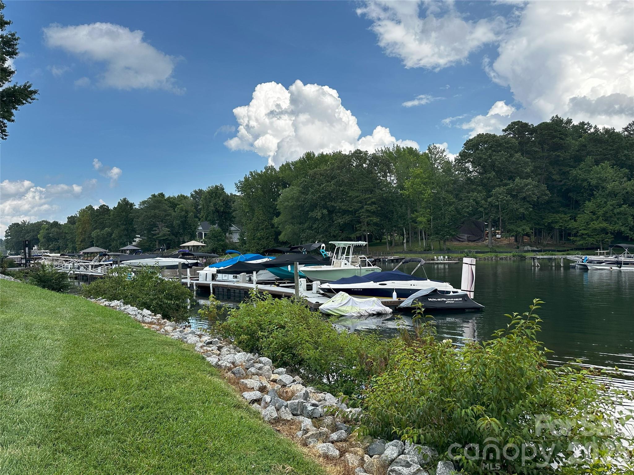 7142 Mariners Village Drive Denver NC 28037