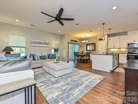 7142 Mariners Village Drive Denver NC 28037