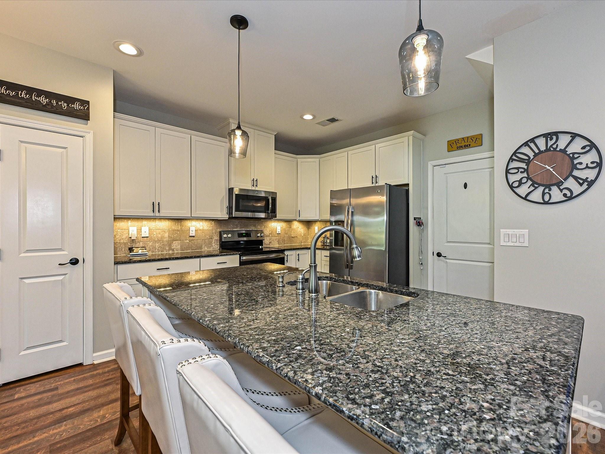 7142 Mariners Village Drive Denver NC 28037