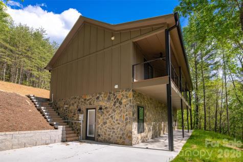 114 Woodpecker Road Purlear NC 28665
