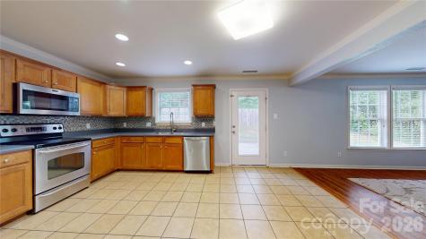 4219 Shasta Circle Clover SC 29710