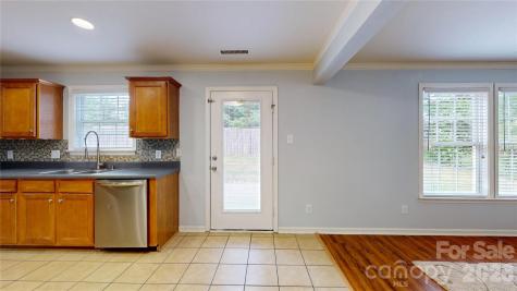 4219 Shasta Circle Clover SC 29710
