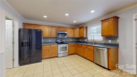 4219 Shasta Circle Clover SC 29710