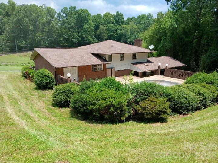 8417 Rolling Hills Avenue Hickory NC 28602