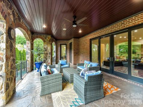 5915 Vidal Lane Charlotte NC 28226