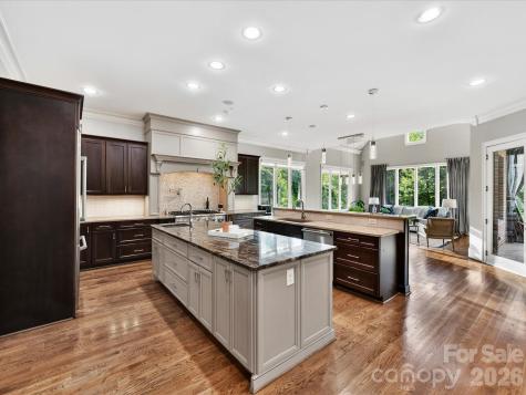 5915 Vidal Lane Charlotte NC 28226
