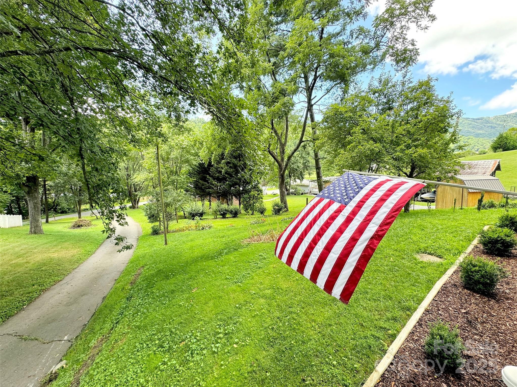 340 Mauney Cove Road Waynesville NC 28786
